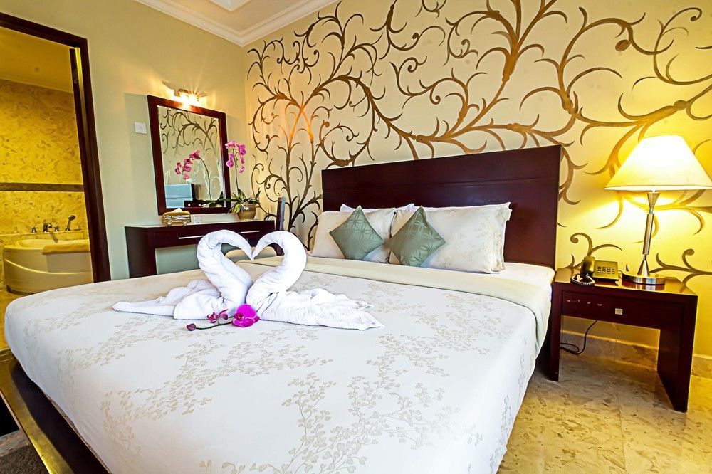 รอยัล ออร์คิด การ์เด้น โฮเต็ล Hotel บาตู ภายนอก รูปภาพ